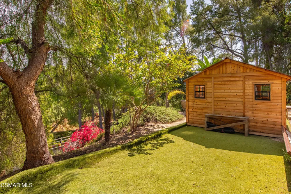 6110 Colodny Drive Agoura Hills, CA 91301