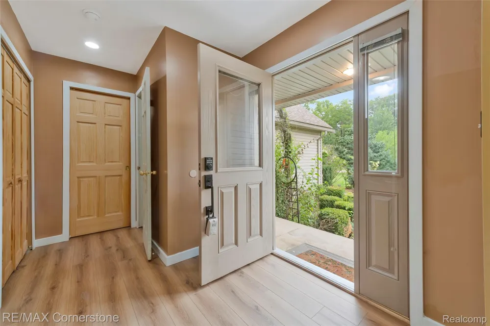 12701 Capernall Road Exeter Township, MI 48117