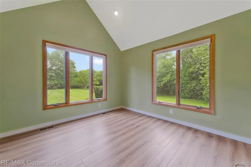 12701 Capernall Road Exeter Township, MI 48117