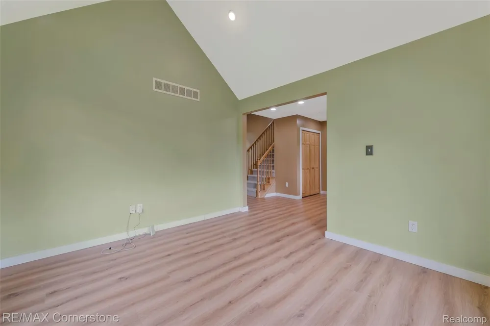 12701 Capernall Road Exeter Township, MI 48117