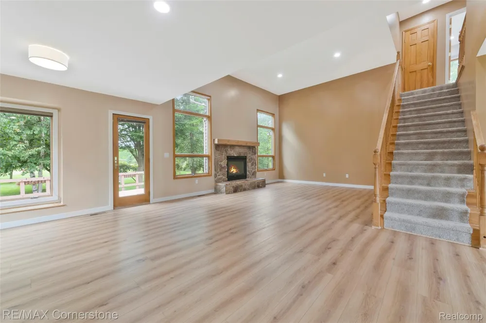 12701 Capernall Road Exeter Township, MI 48117