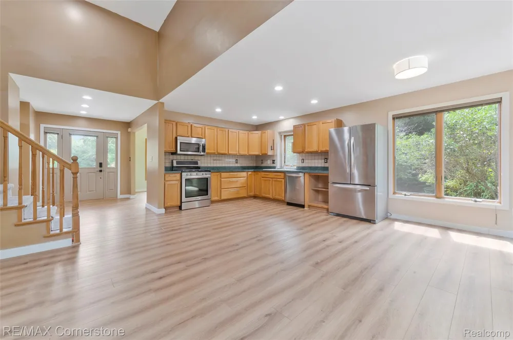 12701 Capernall Road Exeter Township, MI 48117