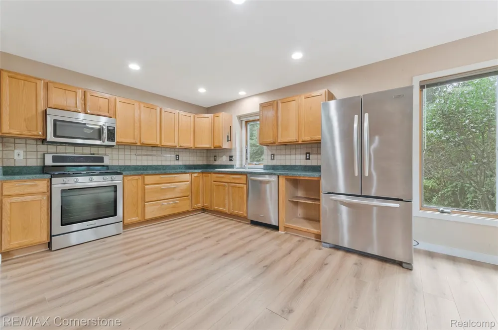 12701 Capernall Road Exeter Township, MI 48117