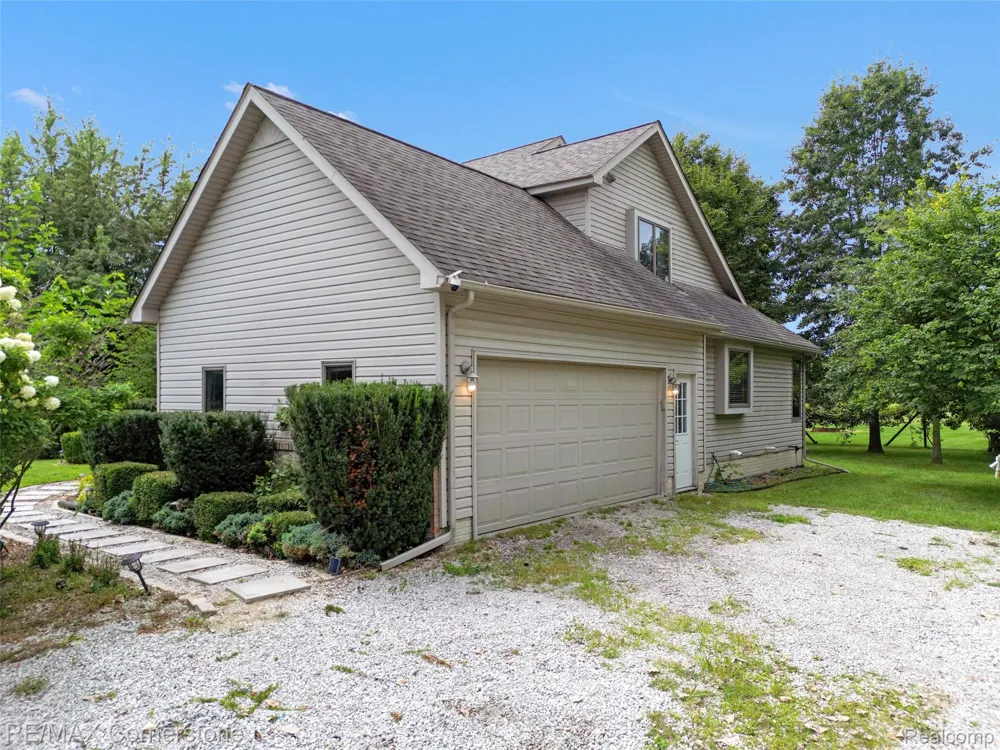 12701 Capernall Road Exeter Township, MI 48117