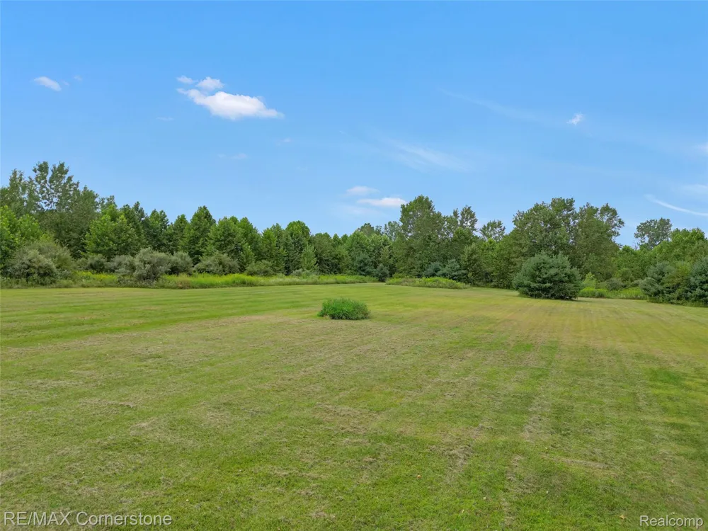 12701 Capernall Road Exeter Township, MI 48117