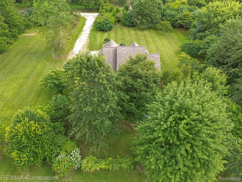 12701 Capernall Road Exeter Township, MI 48117