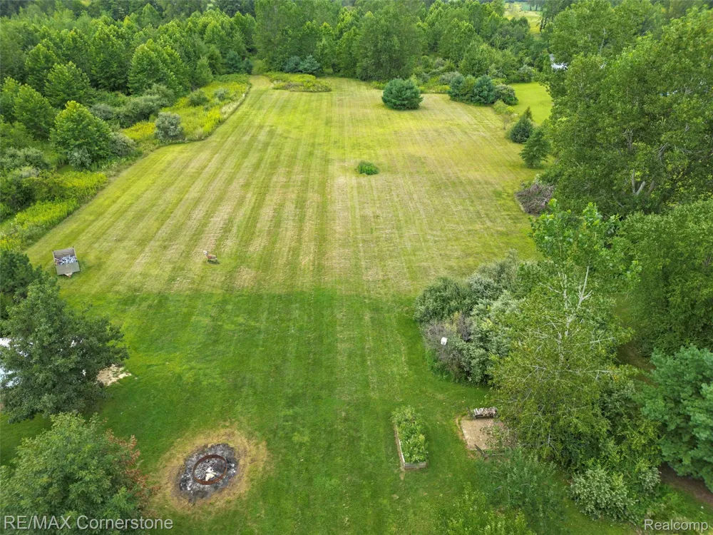 12701 Capernall Road Exeter Township, MI 48117