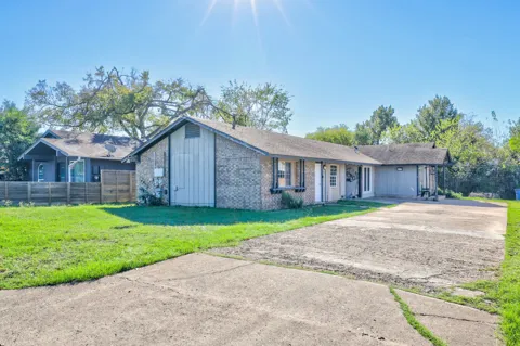 205 Liverpool Drive