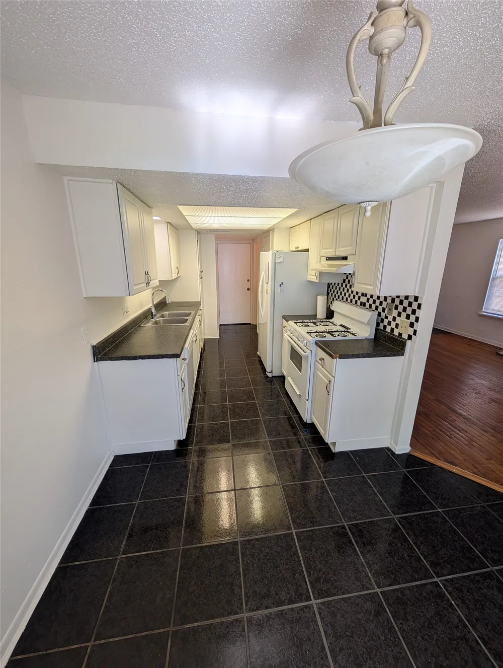 1201 Doreen Court #B Round Rock, TX 78664