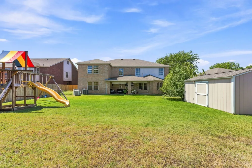 407 Evening Grosbeak Drive Pflugerville, TX 78660