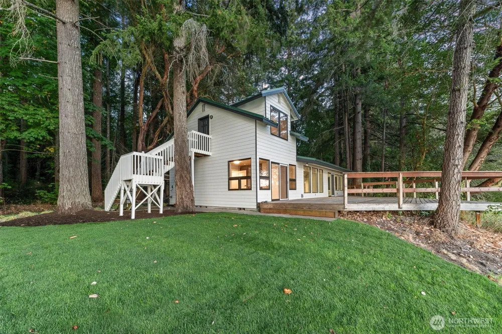 3230 E State Route 302 Belfair, WA 98528
