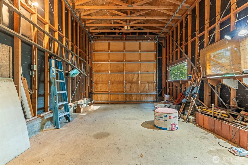3230 E State Route 302 Belfair, WA 98528