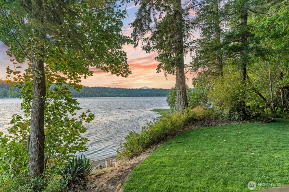 3230 E State Route 302 Belfair, WA 98528
