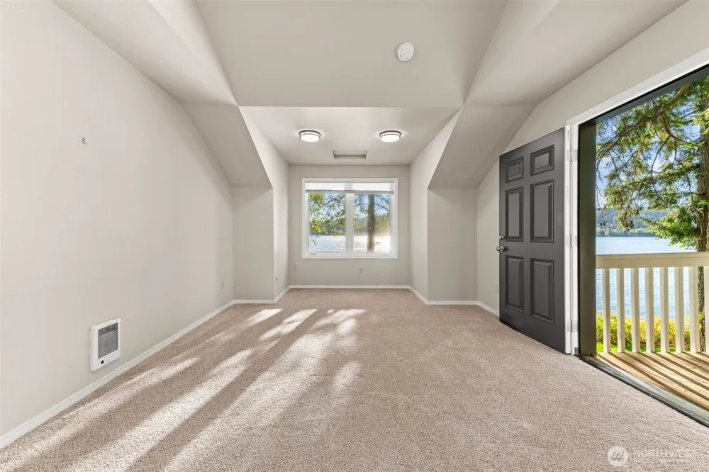 3230 E State Route 302 Belfair, WA 98528