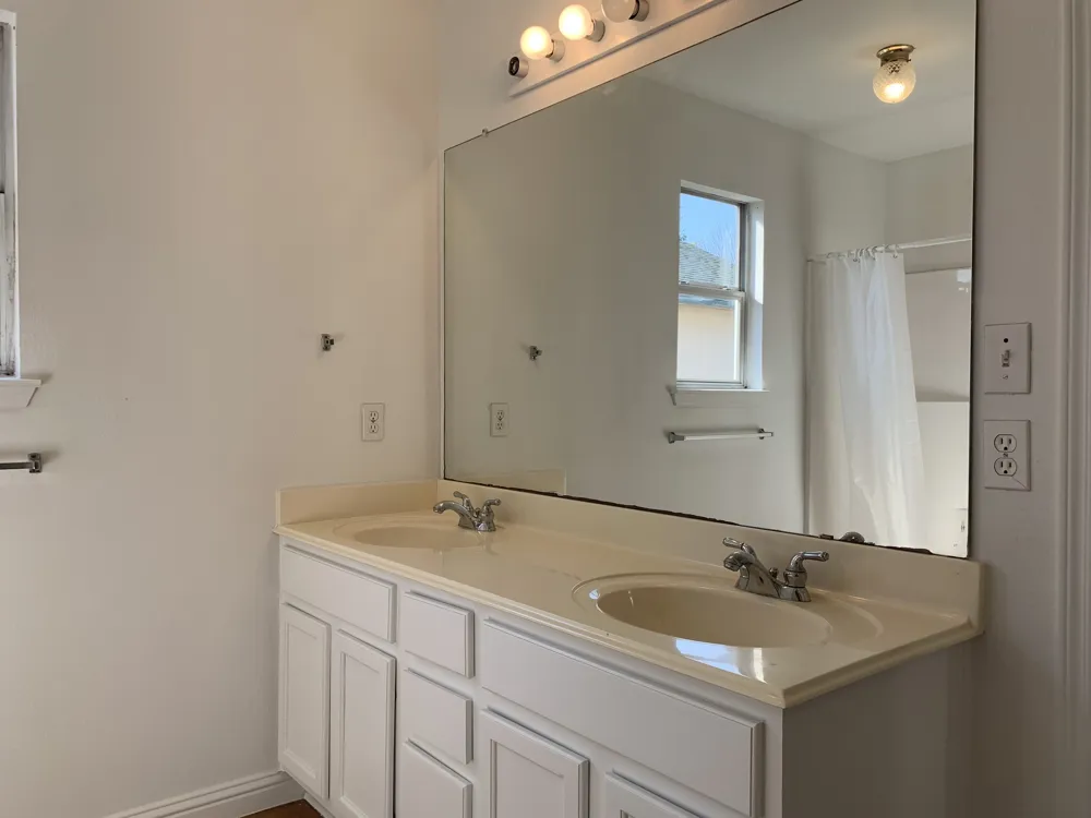210 Evergreen Circle Georgetown, TX 78626