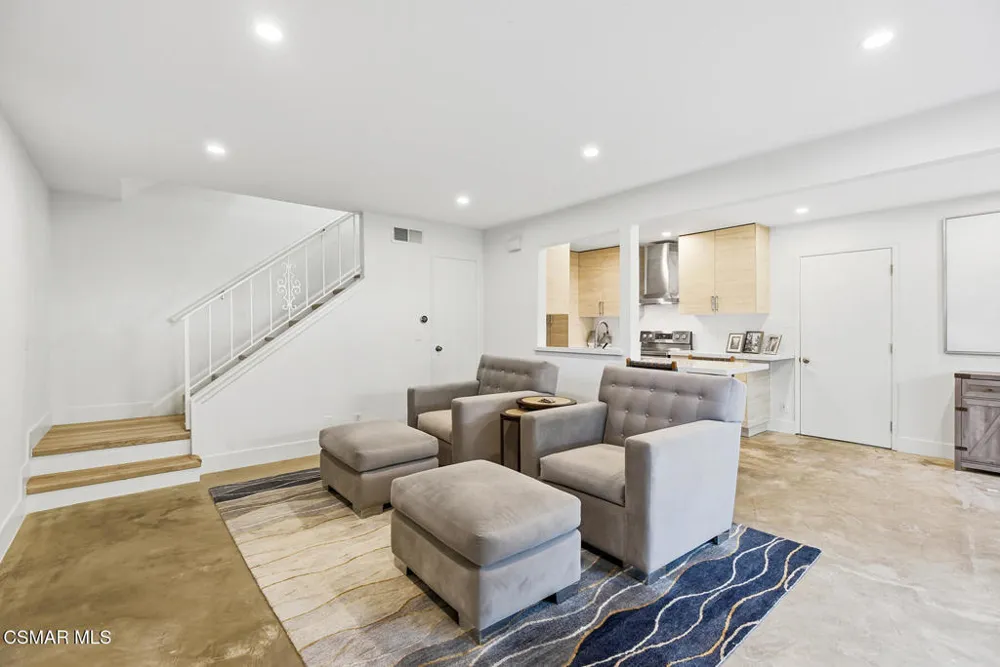 2870 Instone Court Westlake Village, CA 91361