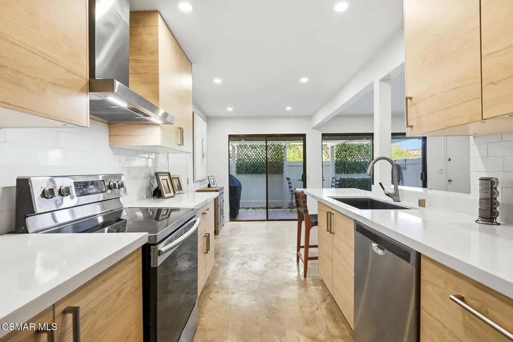 2870 Instone Court Westlake Village, CA 91361