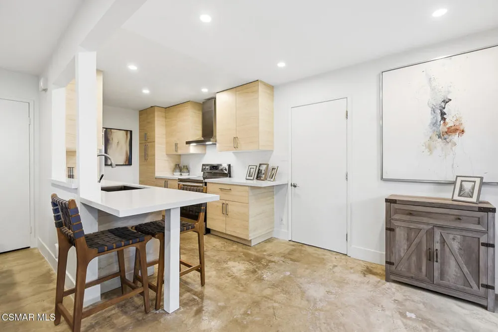 2870 Instone Court Westlake Village, CA 91361