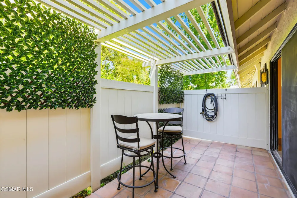 2870 Instone Court Westlake Village, CA 91361
