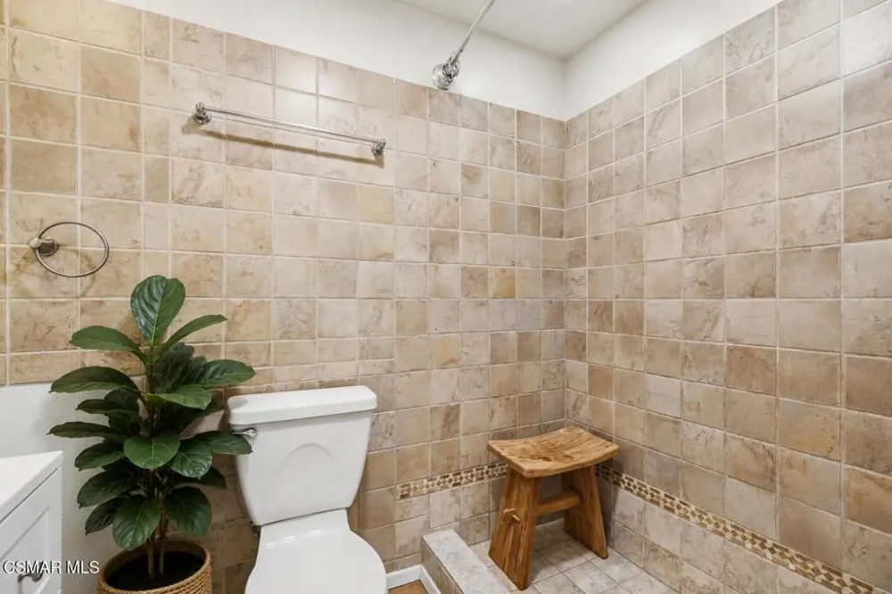 2870 Instone Court Westlake Village, CA 91361