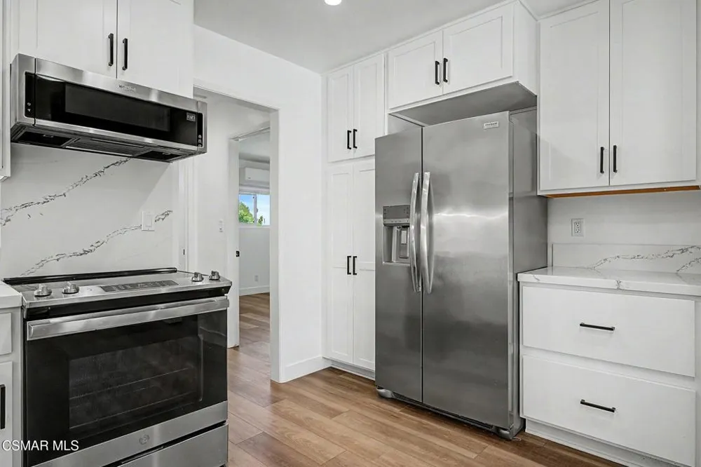 107 Calle Camarillo, CA 93010