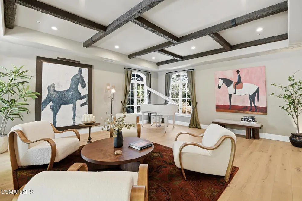 1389 Pathfinder Avenue Westlake Village, CA 91362