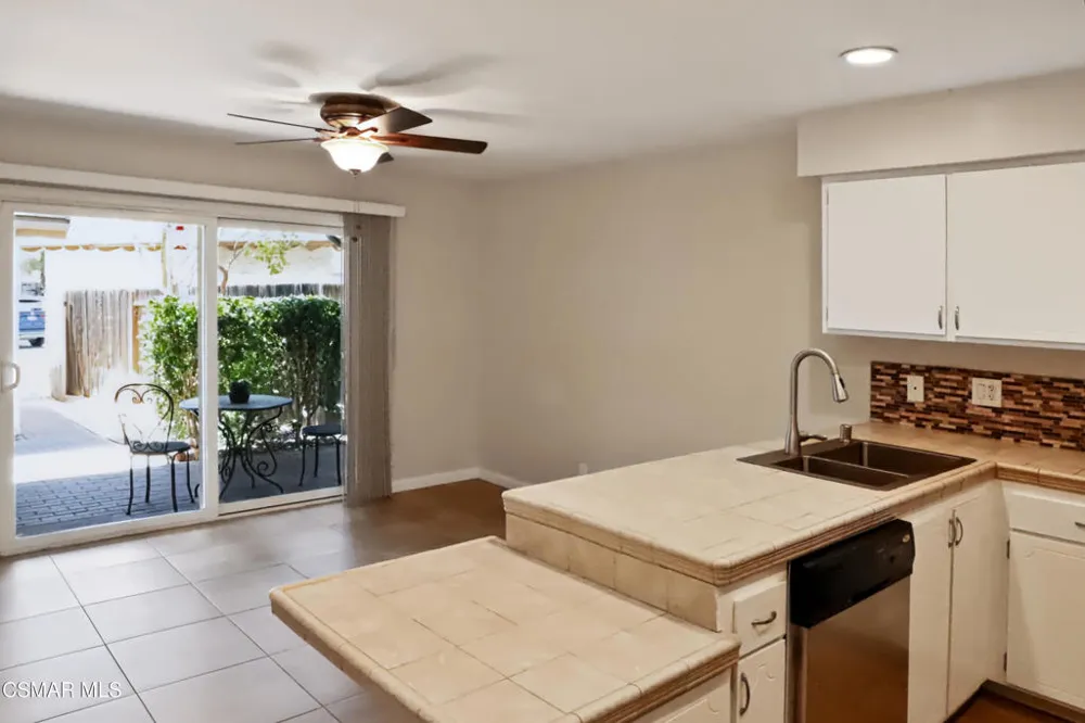 1100 Glenbridge Circle Westlake Village, CA 91361