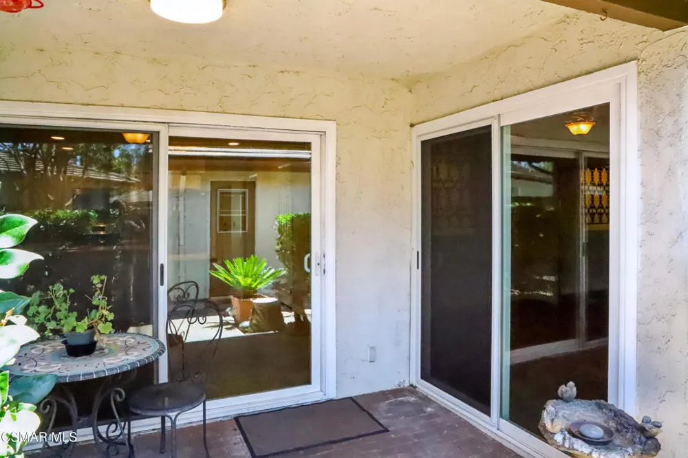 1100 Glenbridge Circle Westlake Village, CA 91361