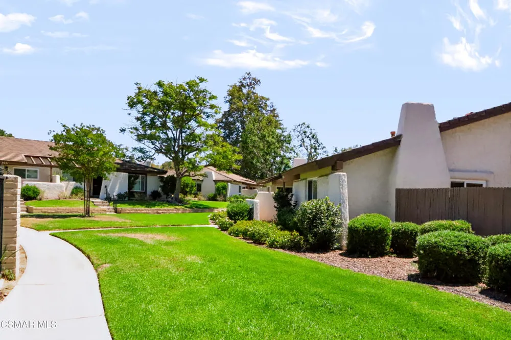 1100 Glenbridge Circle Westlake Village, CA 91361
