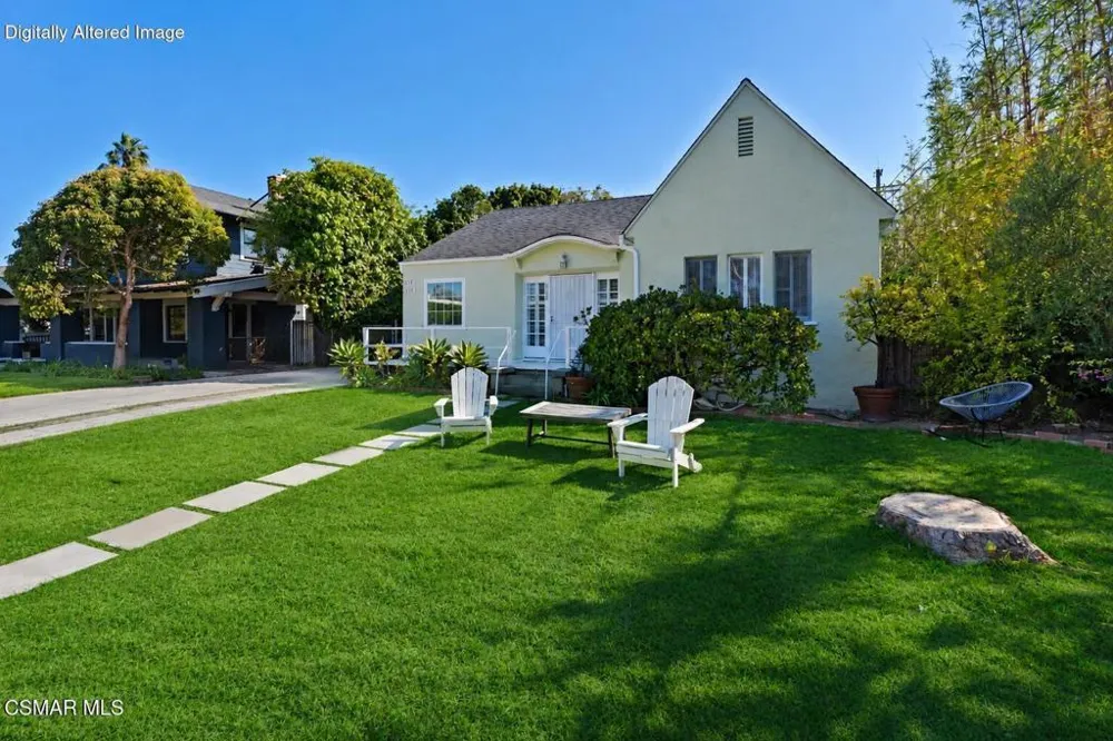2320 Superior Avenue Venice, CA 90291