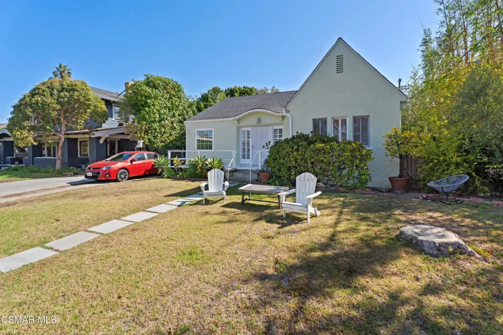 2320 Superior Avenue Venice, CA 90291