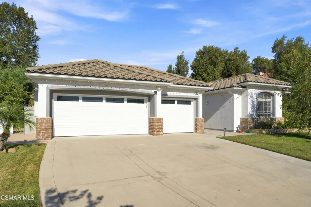 2809 Cimmaron Avenue Simi Valley, CA 93065