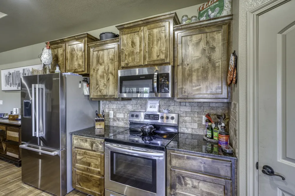 412 Jake Drive Jarrell, TX 76537