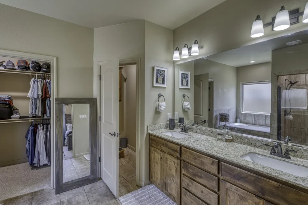 412 Jake Drive Jarrell, TX 76537