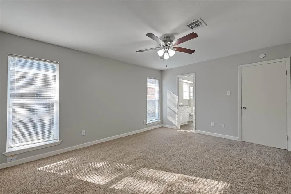 10826 Lynbrook Drive Houston, TX 77042
