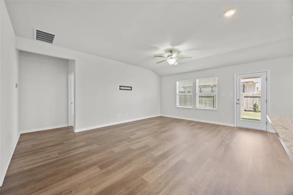 413 Windy Reed Road Hutto, TX 78634