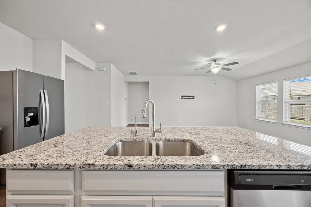413 Windy Reed Road Hutto, TX 78634