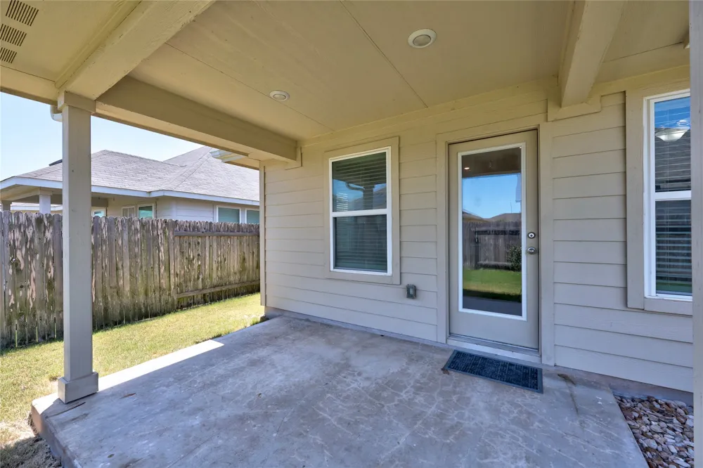 413 Windy Reed Road Hutto, TX 78634
