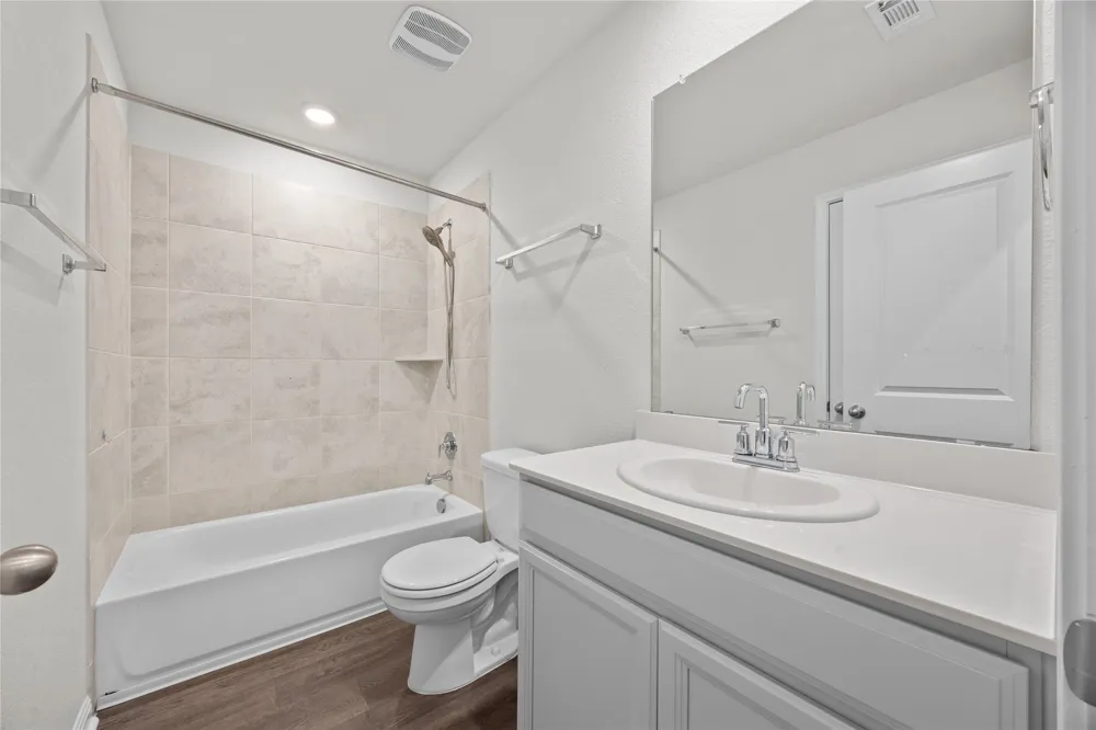 413 Windy Reed Road Hutto, TX 78634