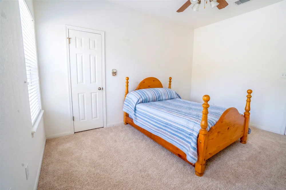 Address Not Shown Lexington, TX 78947