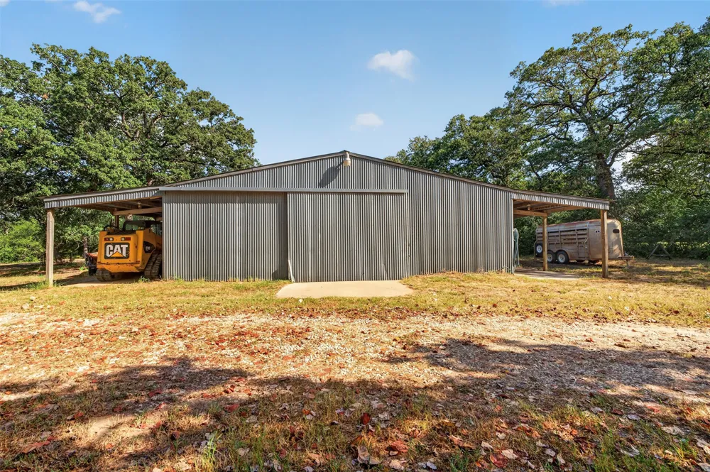 Address Not Shown Lexington, TX 78947
