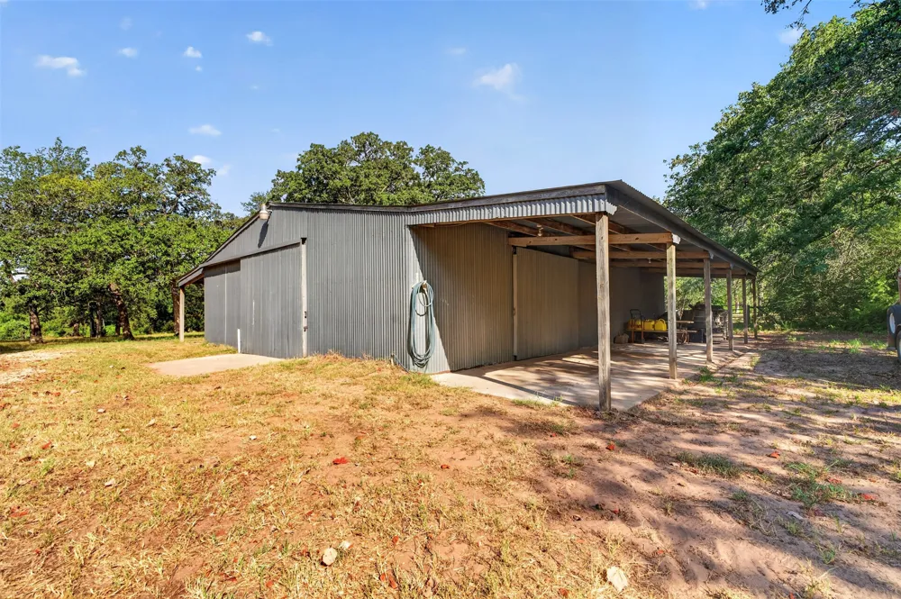 Address Not Shown Lexington, TX 78947
