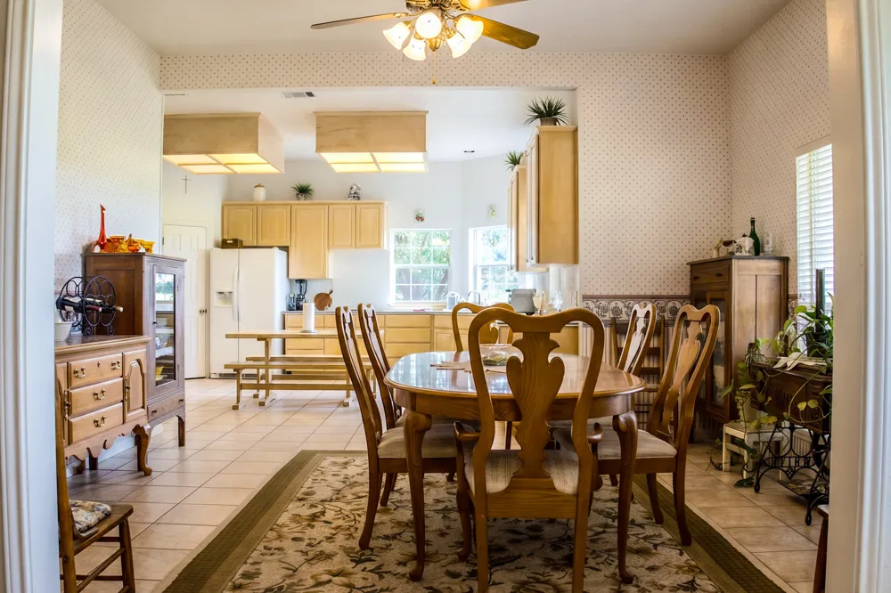 Address Not Shown Lexington, TX 78947