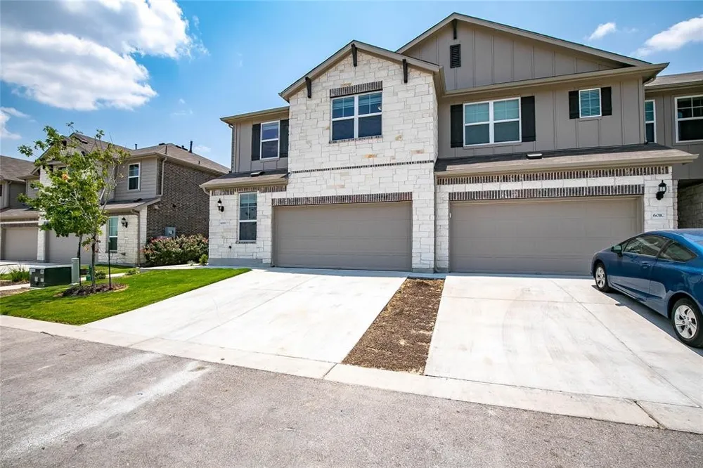 601 Dusky Sap Lane #D Pflugerville, TX 78660