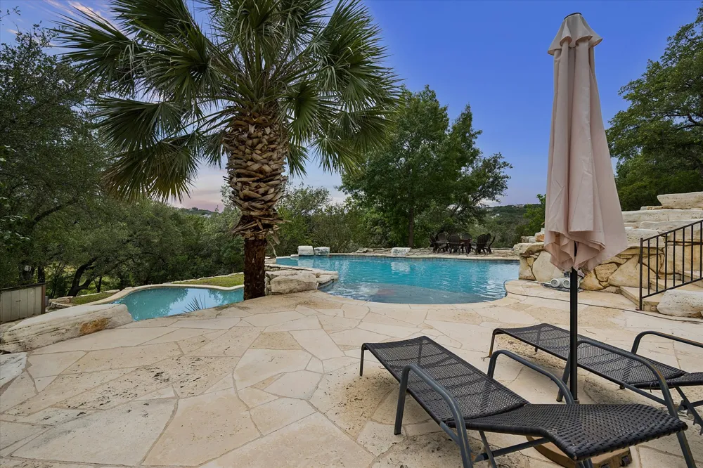 Address Not Shown Spicewood, TX 78669