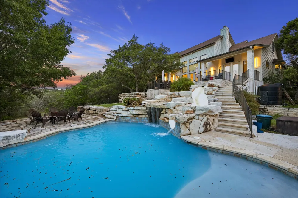 Address Not Shown Spicewood, TX 78669
