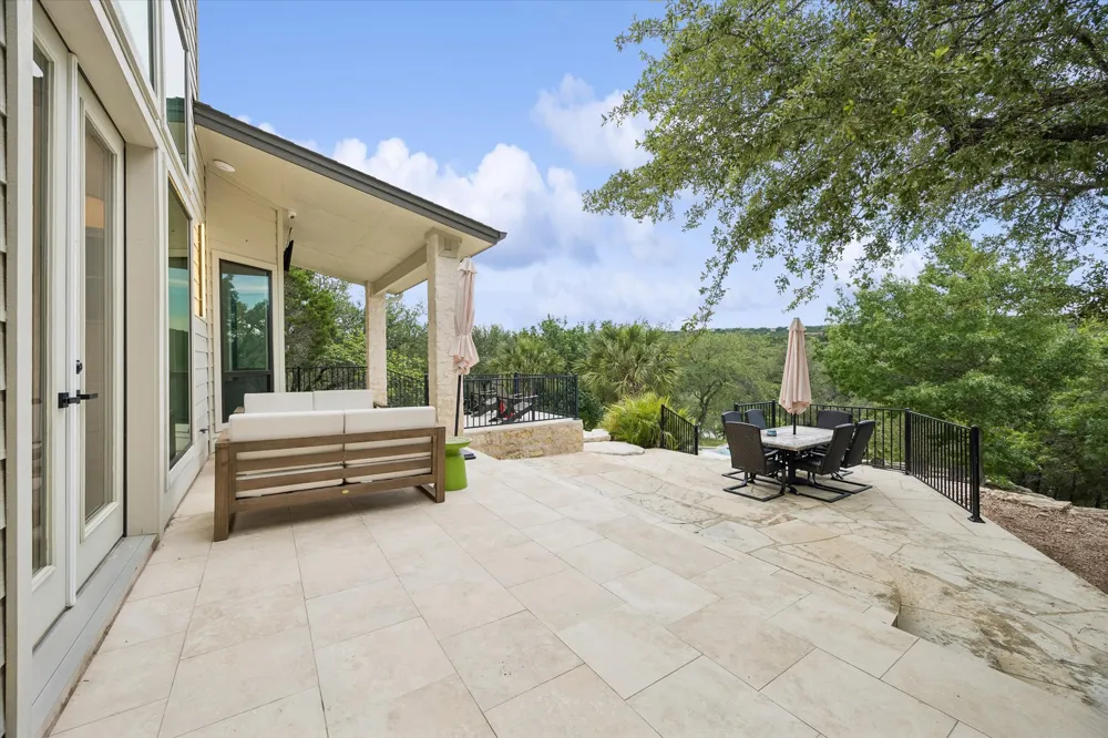 Address Not Shown Spicewood, TX 78669