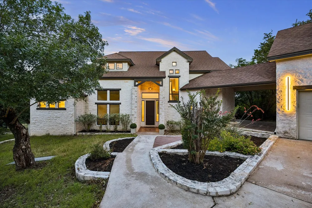 Address Not Shown Spicewood, TX 78669