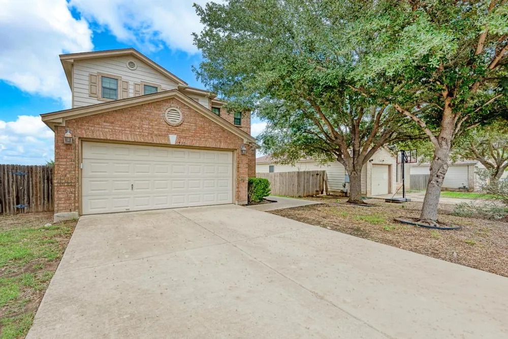 530 Sheep Trail Drive Kyle, TX 78640