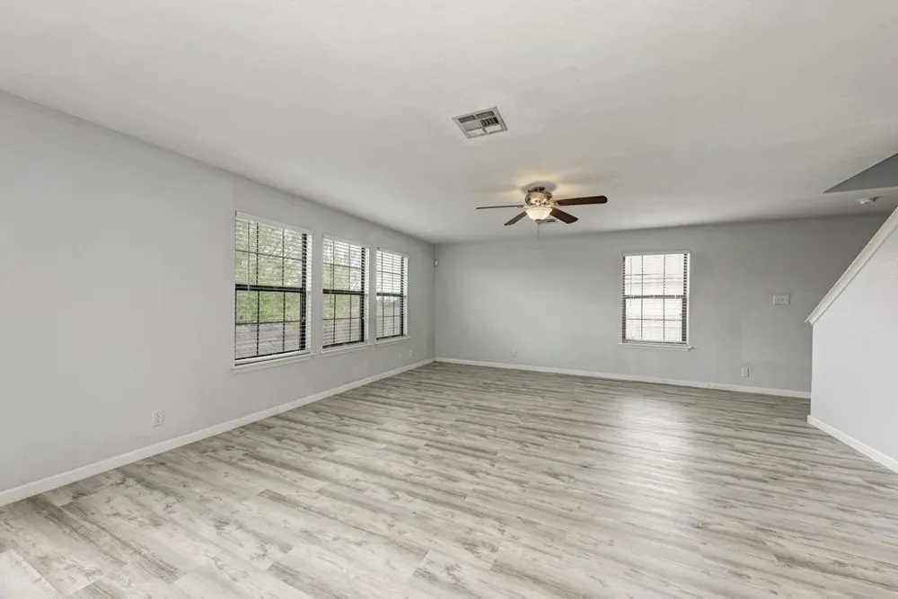 530 Sheep Trail Drive Kyle, TX 78640